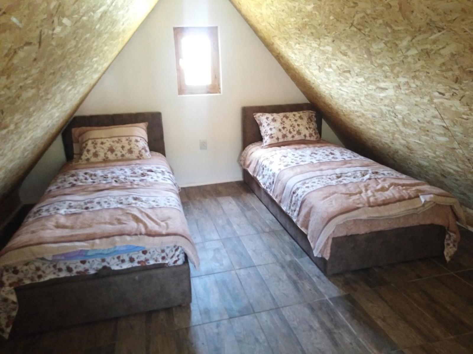 Vila Viktori Pirot Rom bilde